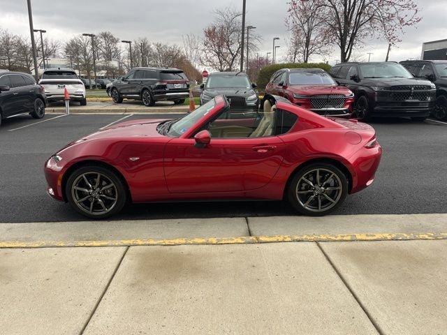 Used 2020 MAZDA MX-5 Miata RF Grand Touring RWD image 3
