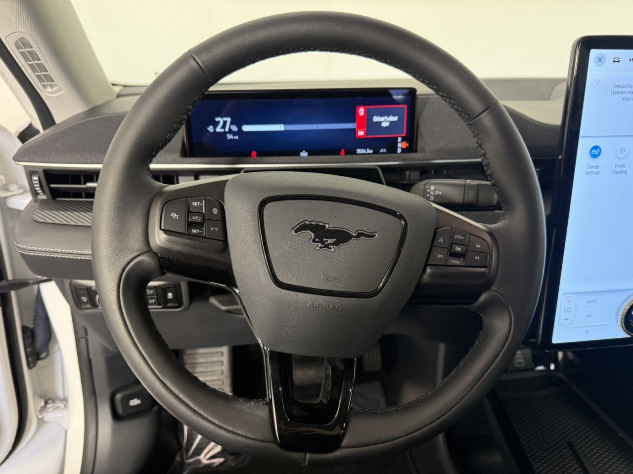 Certified 2025 Ford Mustang Mach-E Select RWD image 18