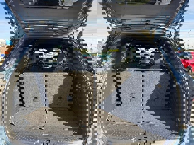 Certified 2025 Ford Explorer ST-Line w/ Premium Package image 34