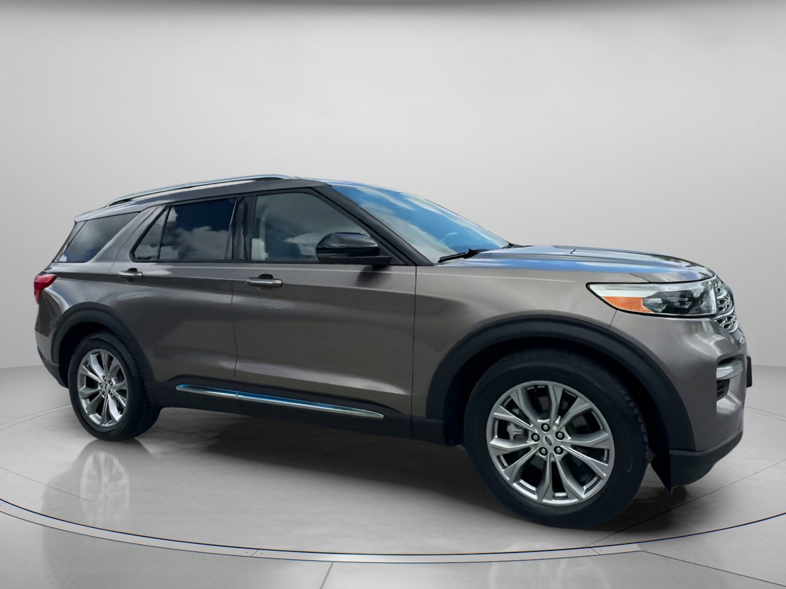 Certified 2021 Ford Explorer Limited w/ Equipment Group 301A image 29