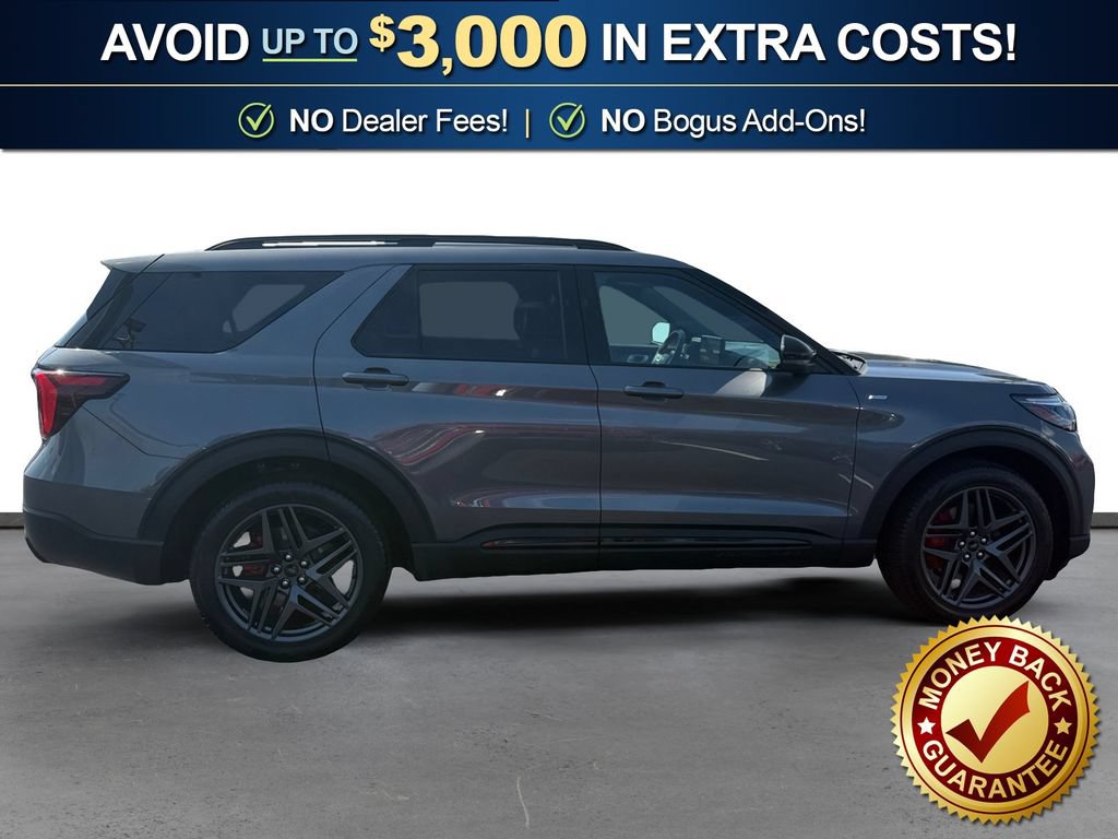 Certified 2025 Ford Explorer ST-Line w/ Premium Package RWD image 8