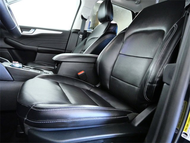 Certified 2022 Ford Escape SEL w/ Technology Package image 16