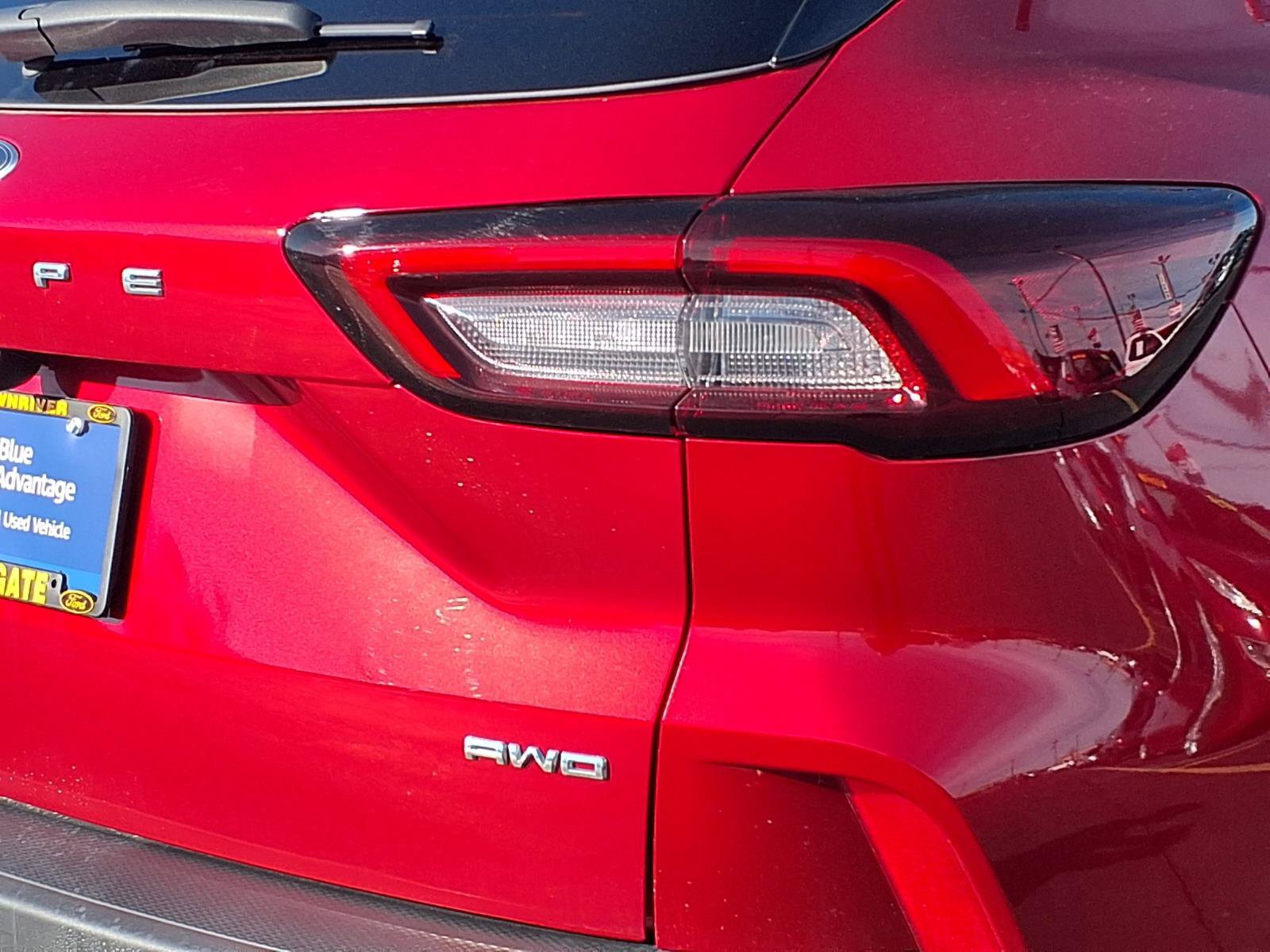 Certified 2023 Ford Escape Active AWD/4WD image 25