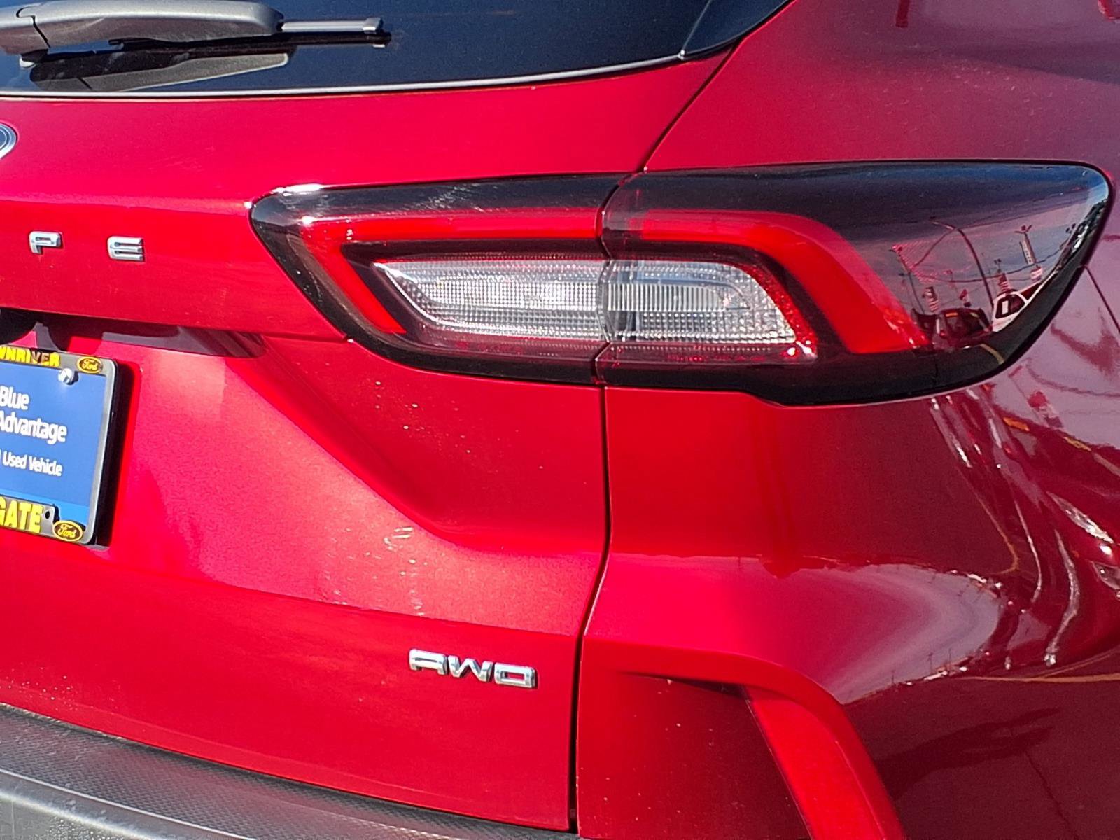 Certified 2023 Ford Escape Active AWD/4WD image 25