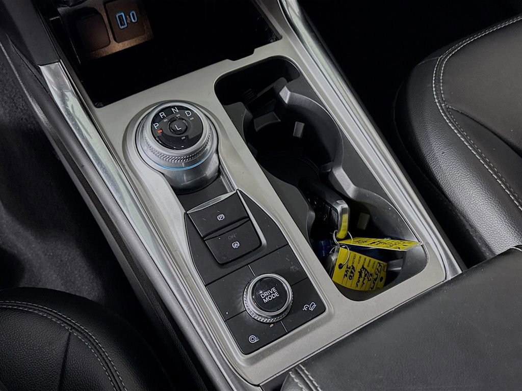 Certified 2023 Ford Explorer Limited w/ Limited Technology Package image 17