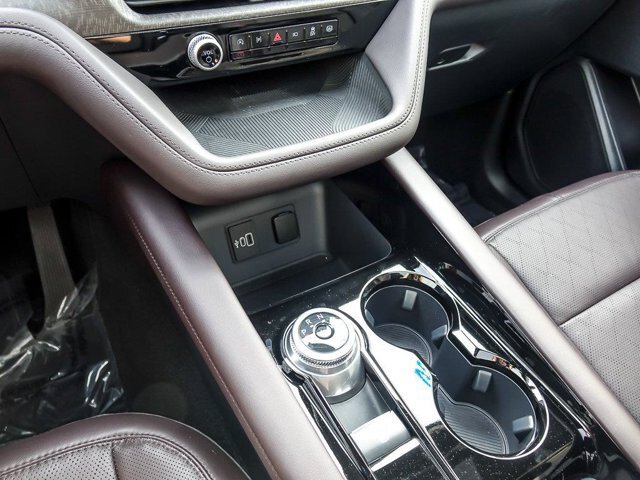 Certified 2026 Ford Explorer Platinum AWD/4WD image 26