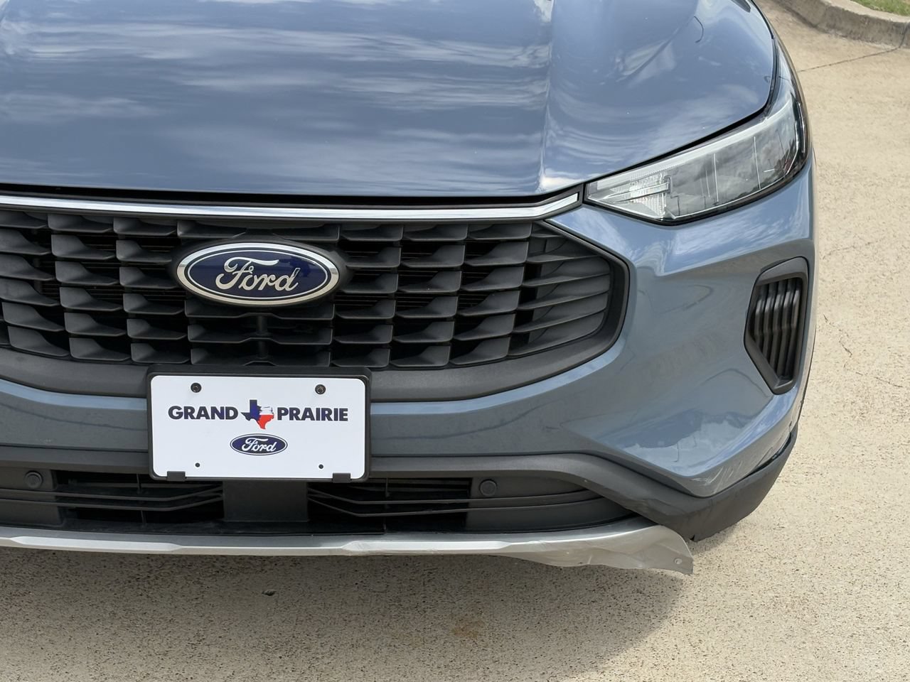 Certified 2024 Ford Escape Active FWD image 10
