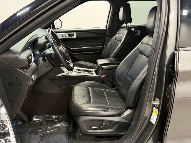 Certified 2020 Ford Explorer Limited w/ Class III Trailer Tow Package RWD image 14