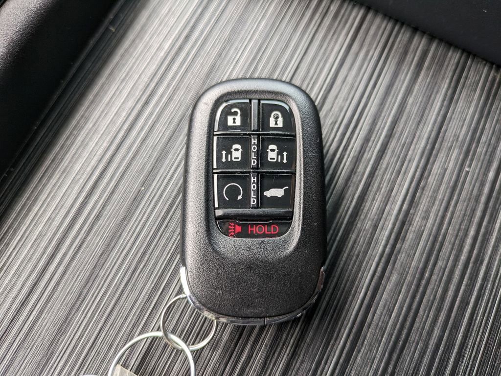 Used 2025 Honda Odyssey Sport-L image 33