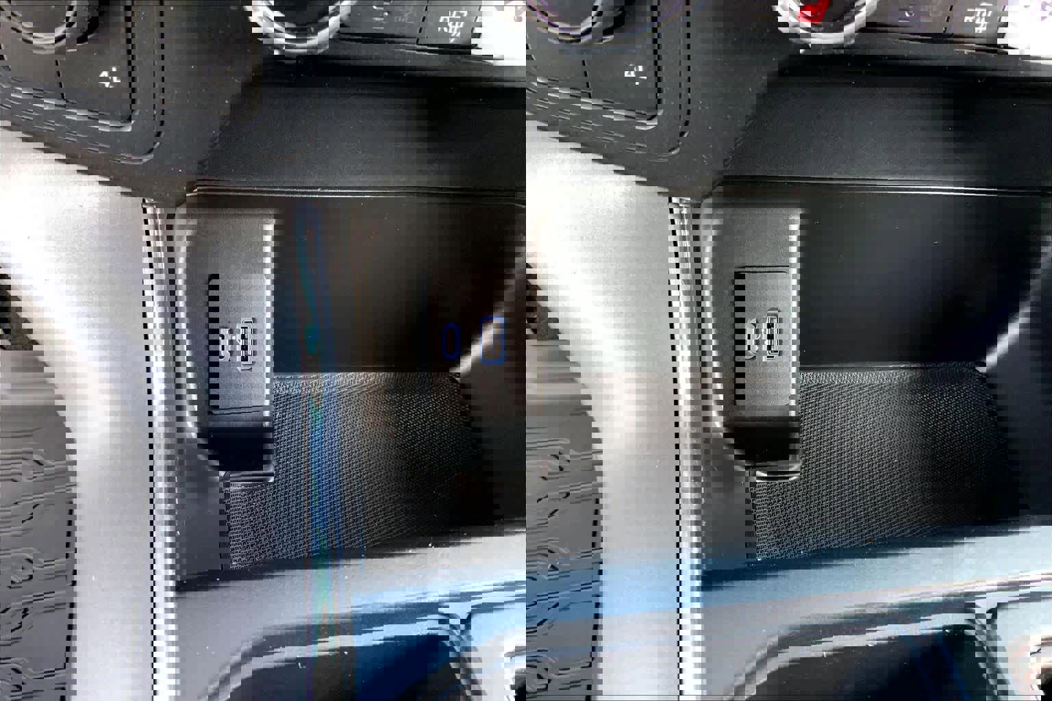 Certified 2022 Ford F150 XLT w/ Equipment Group 302A High image 30