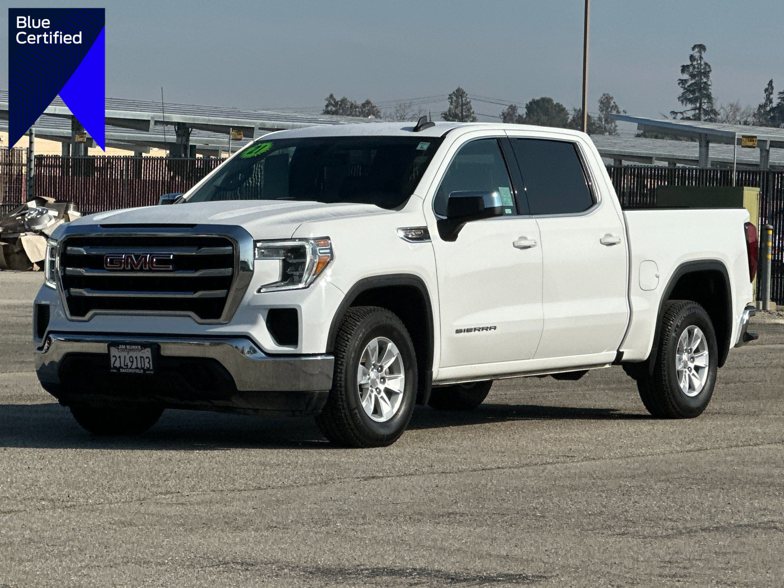 Used 2021 GMC Sierra 1500 SLE image 1