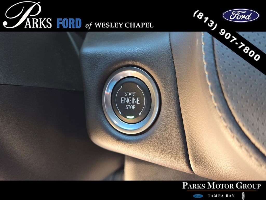 Used 2024 GMC Yukon XL SLT image 27