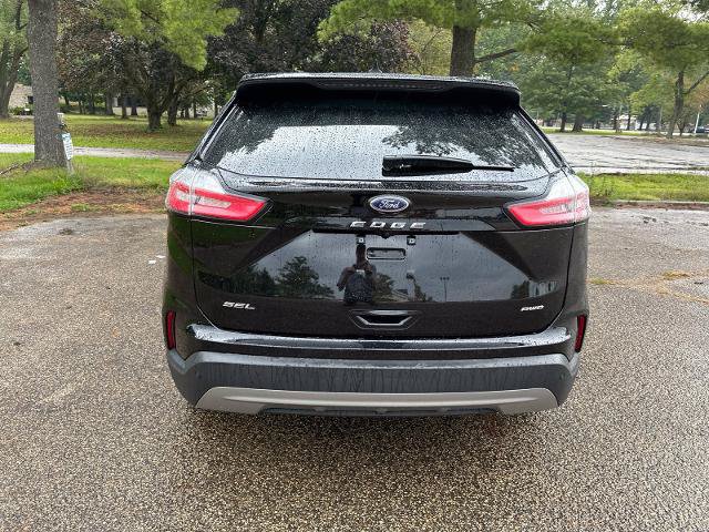 Certified 2024 Ford Edge SEL w/ Convenience Package AWD/4WD image 6