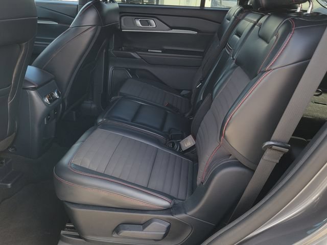 Certified 2025 Ford Explorer ST-Line w/ ST-Line Street Pack AWD/4WD image 8