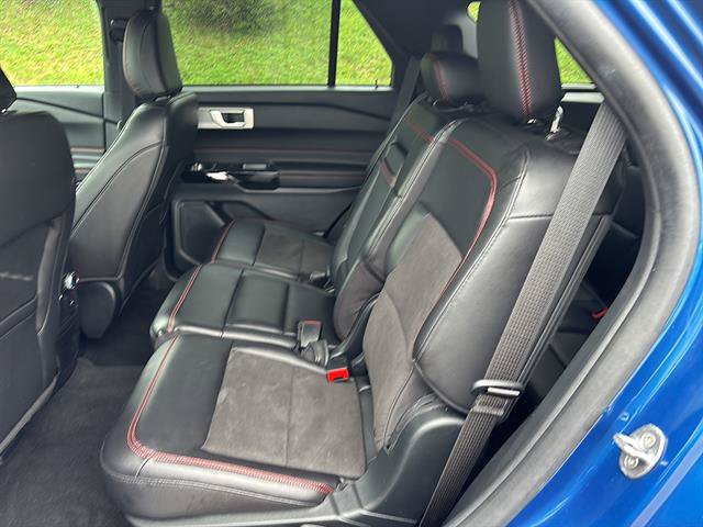 Certified 2023 Ford Explorer ST-Line AWD/4WD image 16