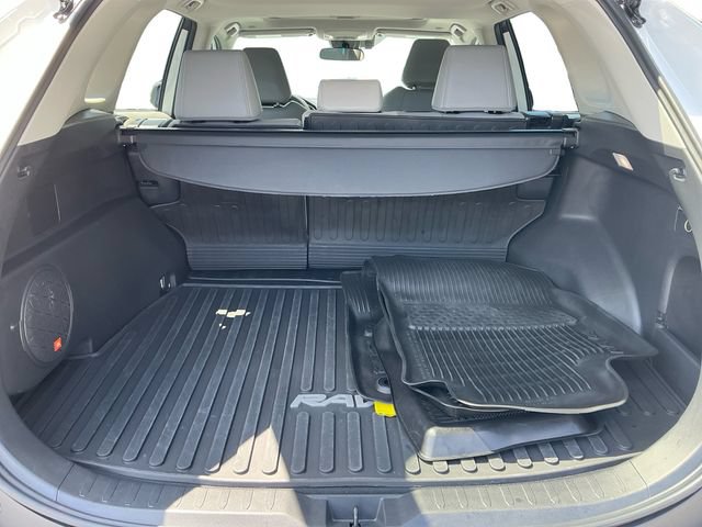 Used 2025 Toyota RAV4 XLE Premium w/ Weather Package AWD/4WD image 19