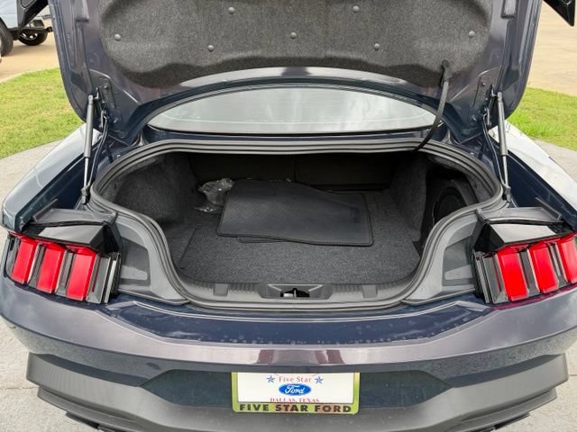 Certified 2026 Ford Mustang Dark Horse RWD image 5