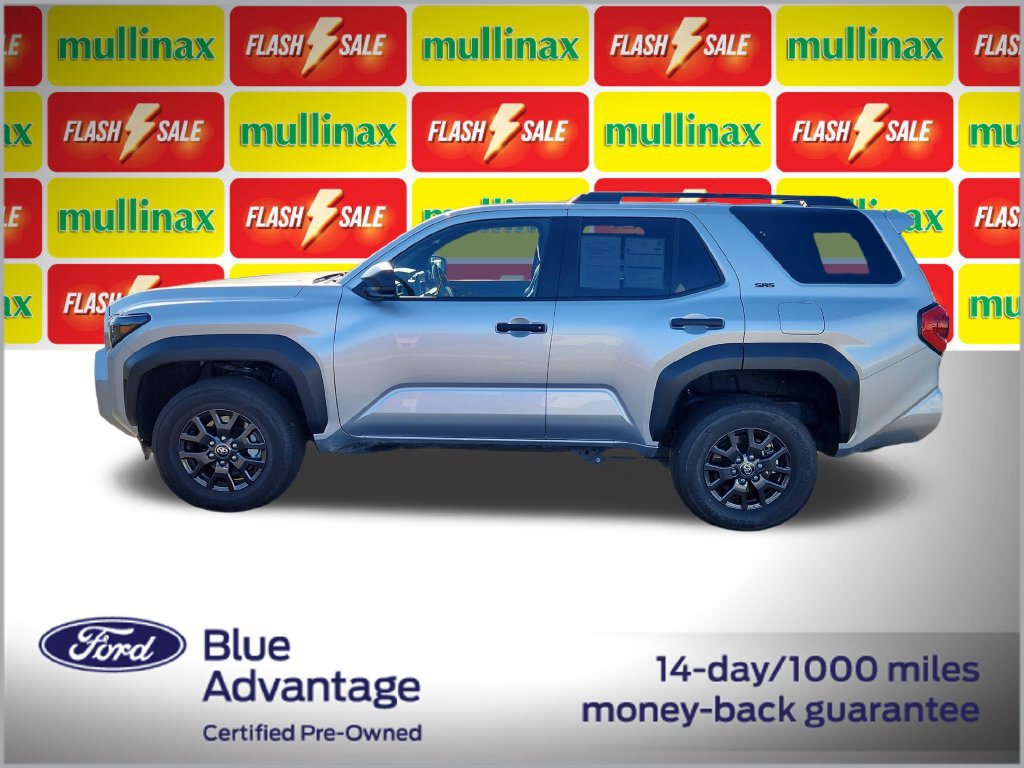 Used 2026 Toyota 4Runner SR5 AWD/4WD image 12