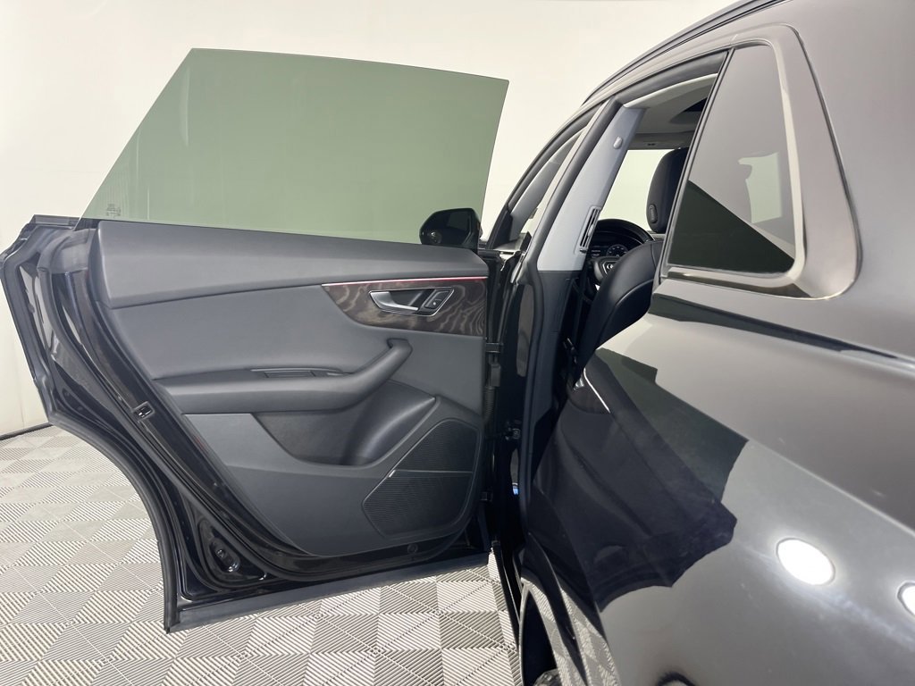 Used 2019 Audi Q8 Premium Plus image 12