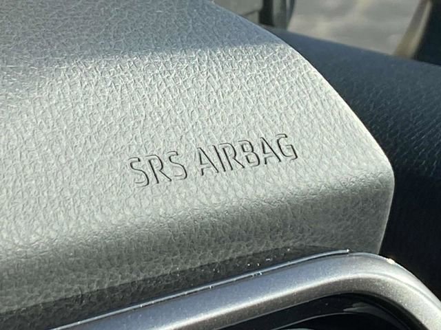 Used 2019 Toyota Camry SE image 31