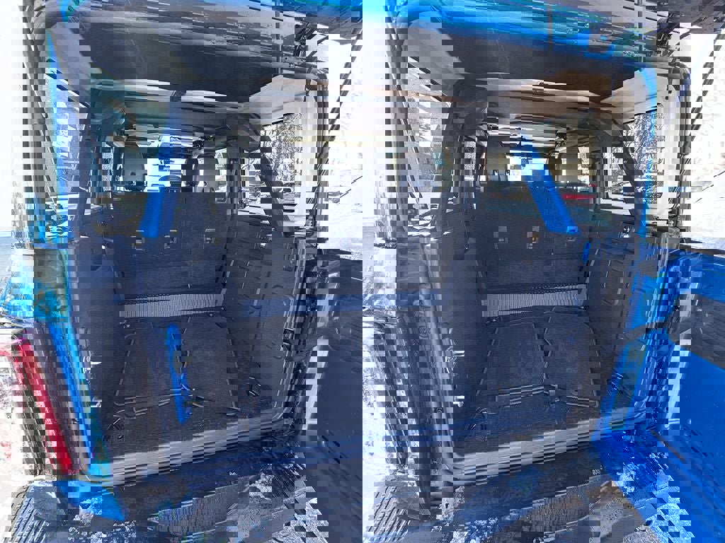 Certified 2025 Ford Bronco Badlands AWD/4WD image 9