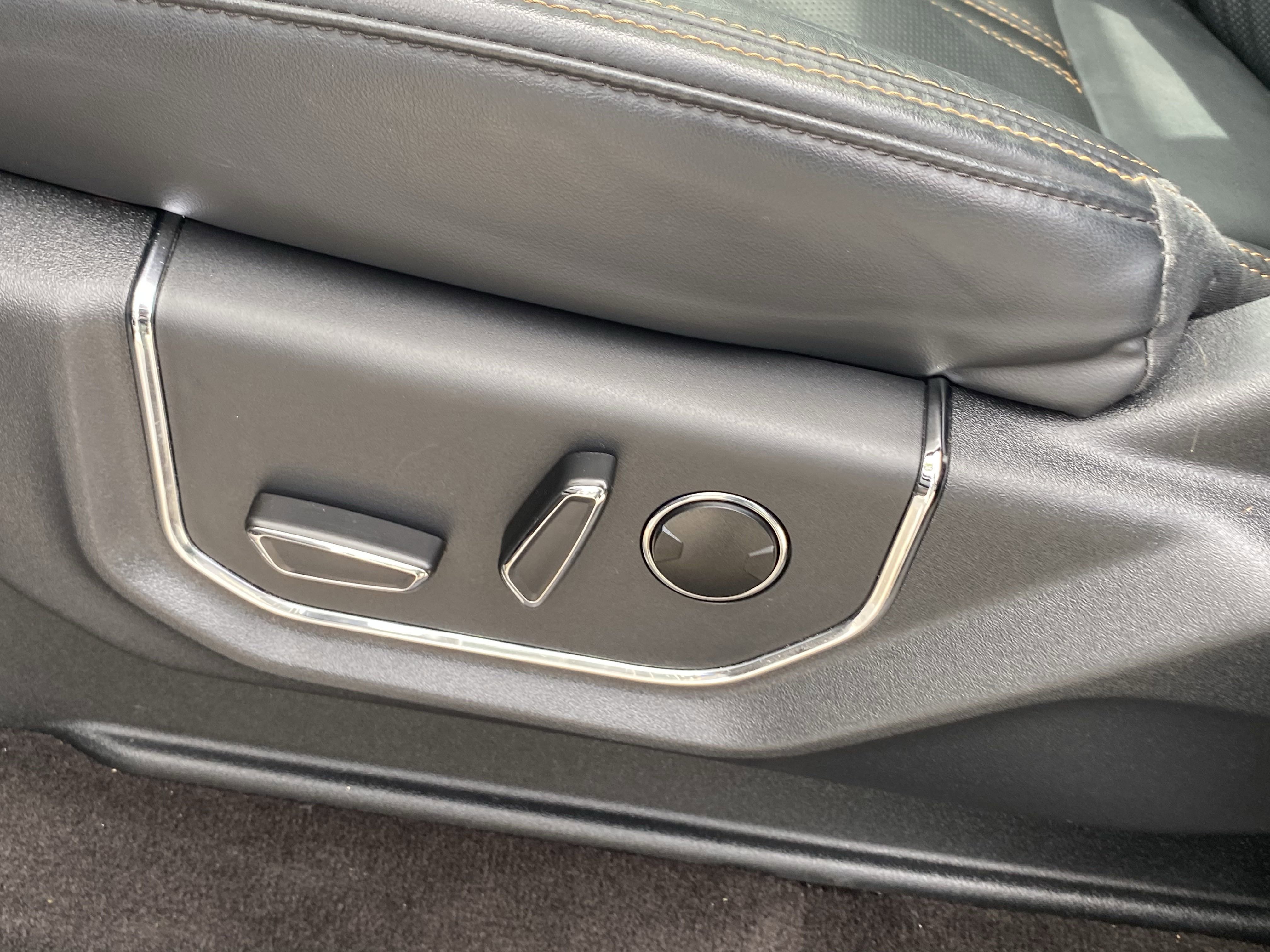 Certified 2023 Ford Expedition Platinum image 15