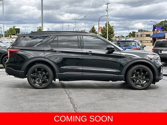 Certified 2023 Ford Explorer ST-Line AWD/4WD image 2