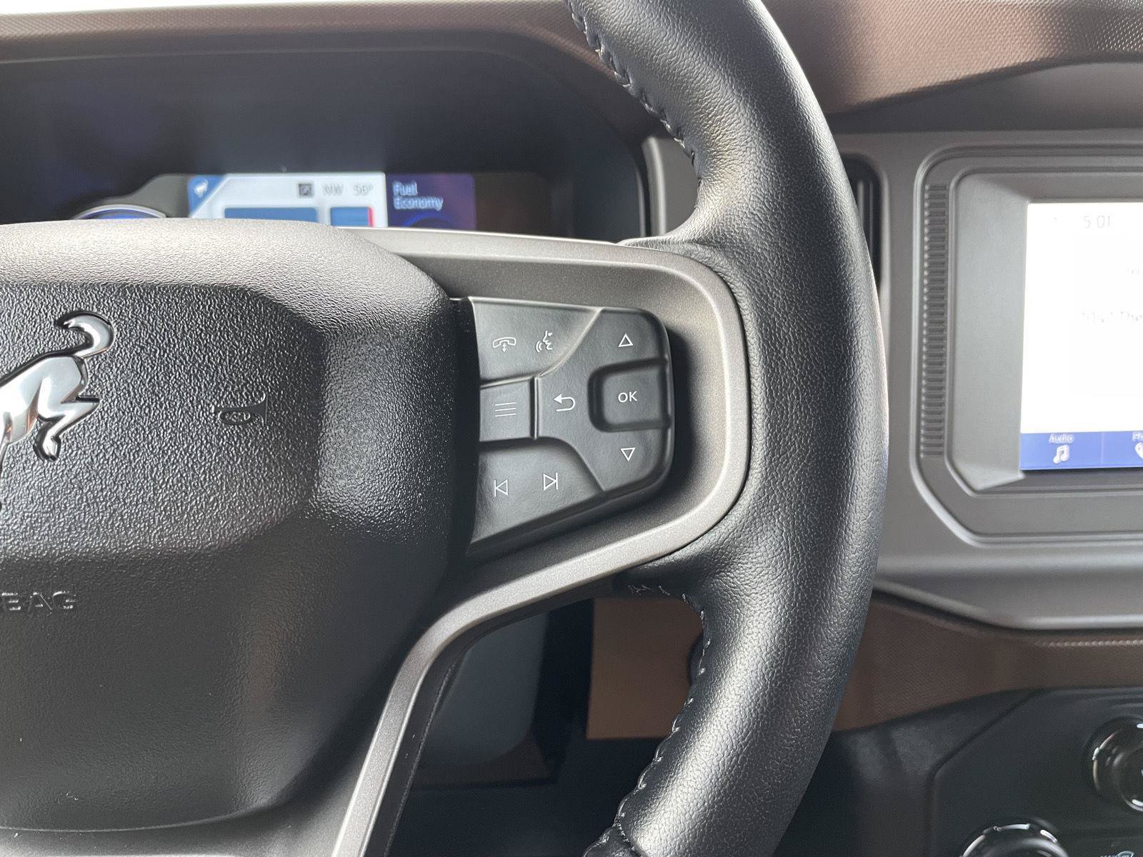 Certified 2023 Ford Bronco Outer Banks AWD/4WD image 14