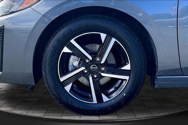 Used 2024 Nissan Sentra SV FWD image 9