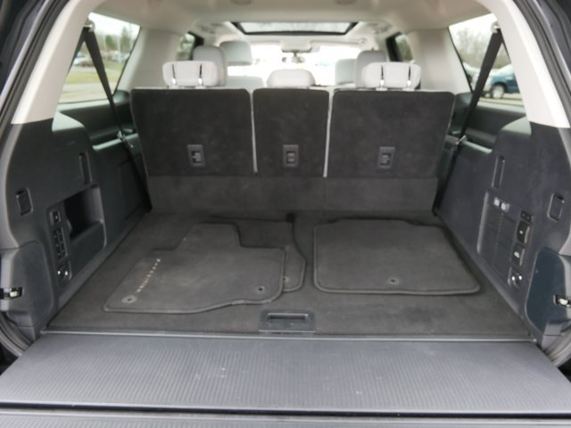 Certified 2025 Ford Expedition Max Platinum w/ Driver's Package AWD/4WD image 9