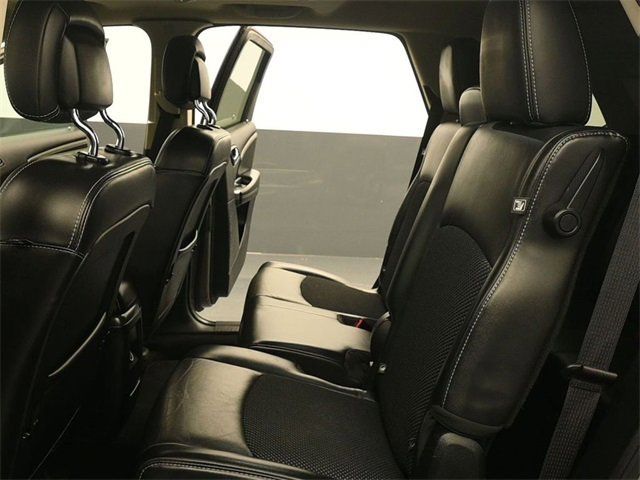 Used 2020 Dodge Journey Crossroad image 9