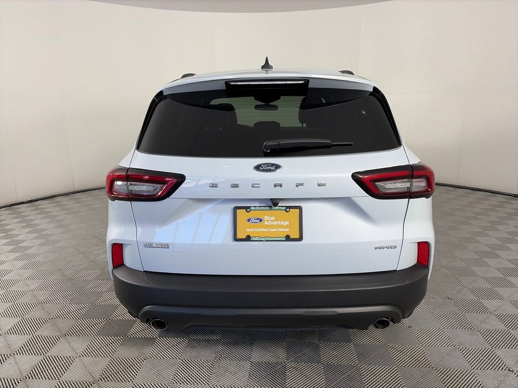 Certified 2025 Ford Escape ST-Line Select AWD/4WD image 6