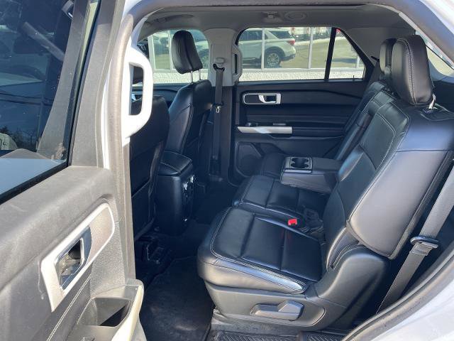 Certified 2021 Ford Explorer XLT w/ Equipment Group 202A image 23