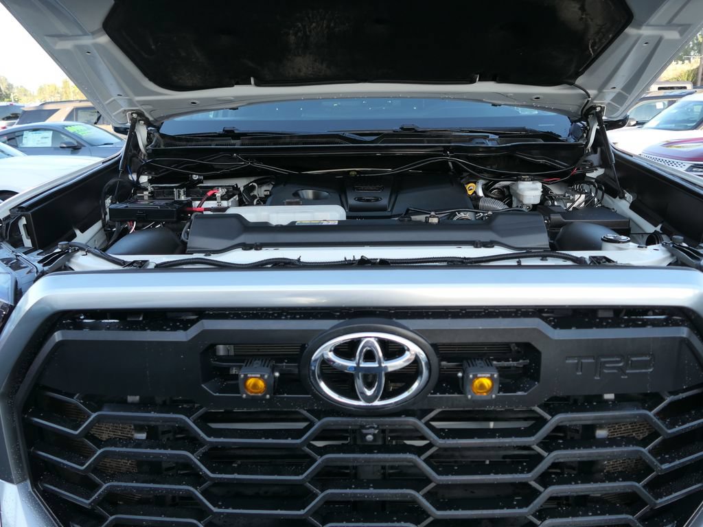Used 2023 Toyota Tundra Limited w/ TRD Off-Road Package AWD/4WD image 37
