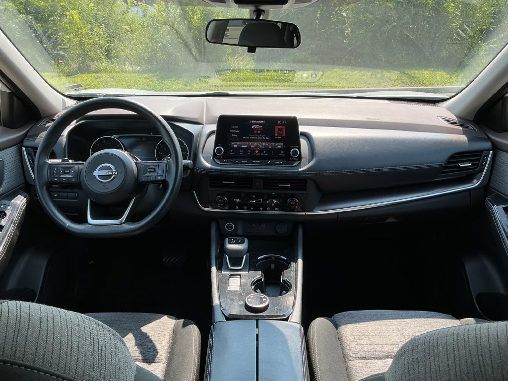 Used 2023 Nissan Rogue SV AWD/4WD image 23