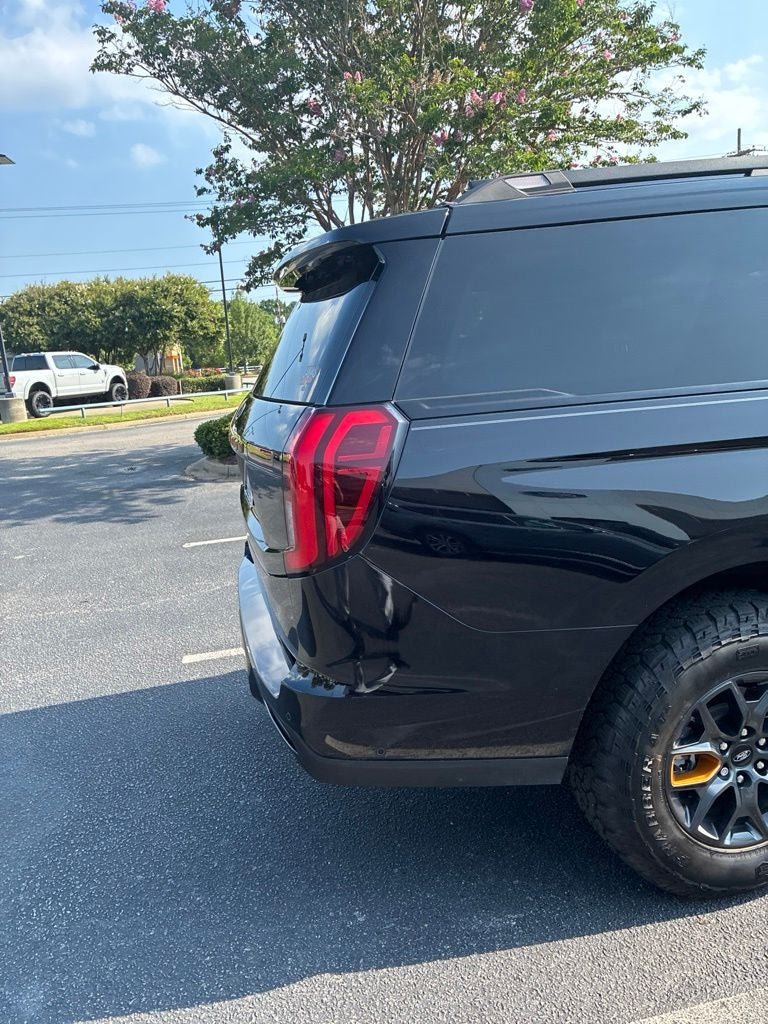 Certified 2025 Ford Expedition Tremor AWD/4WD image 11