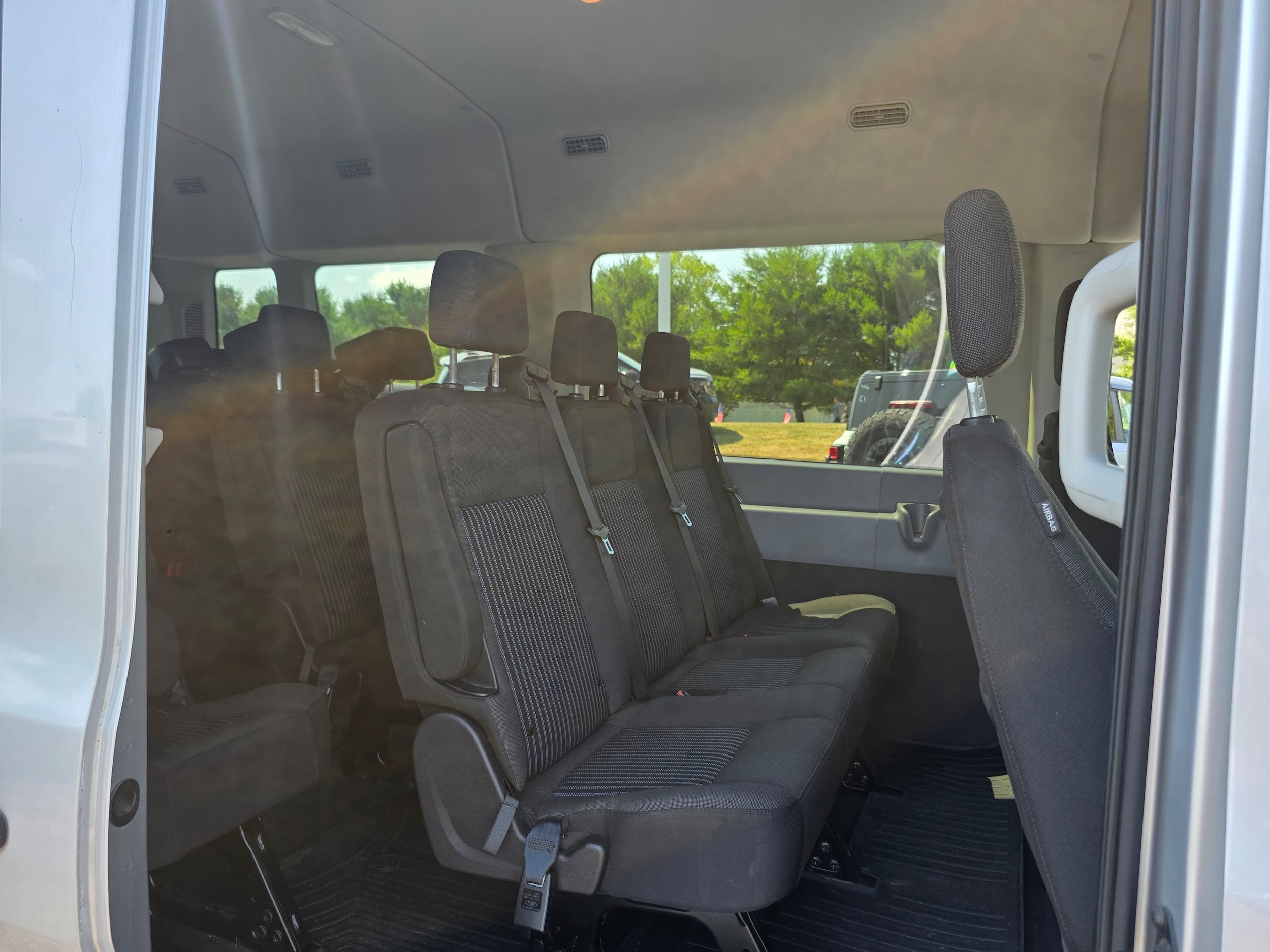 Certified 2019 Ford Transit 350 XLT RWD image 7