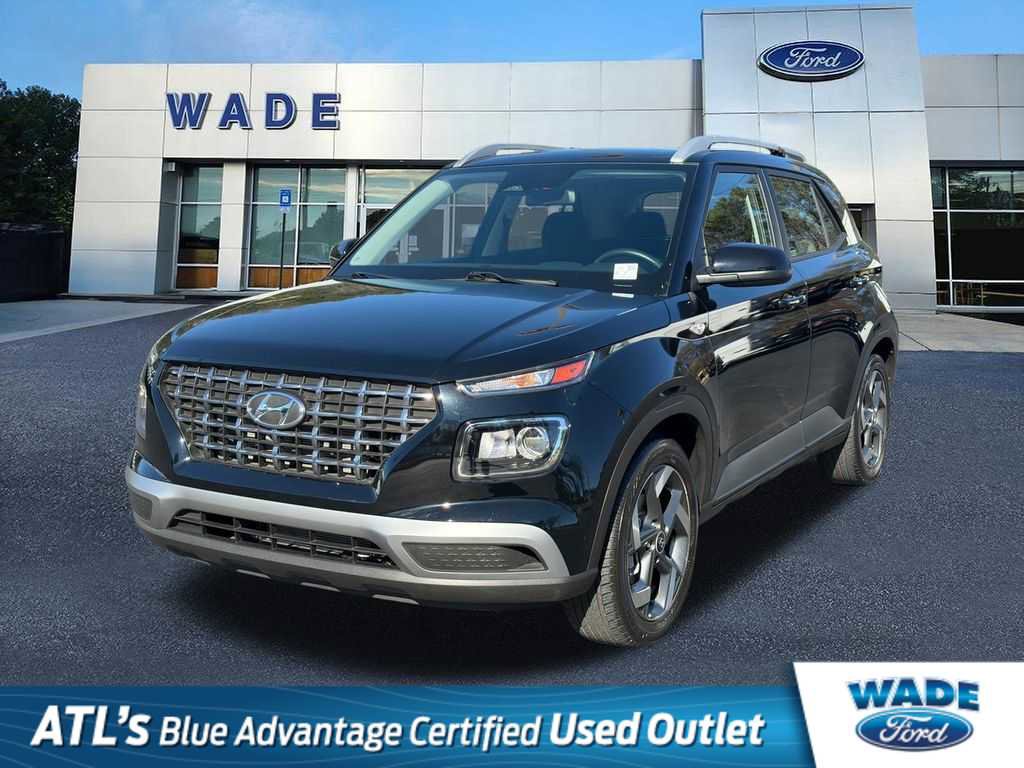 Used 2023 Hyundai Venue SEL image 1