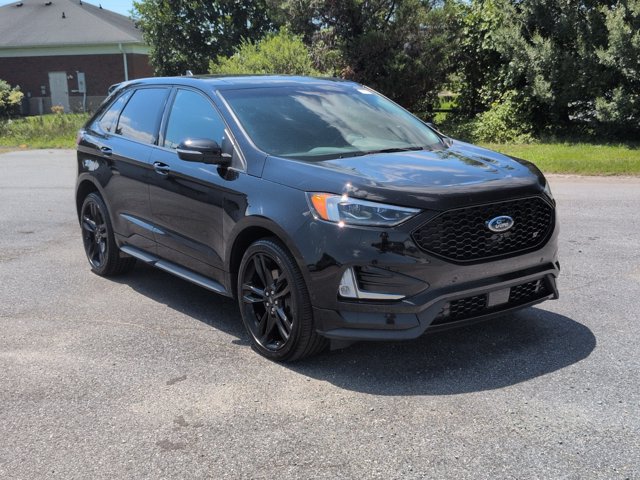 Certified 2021 Ford Edge ST w/ Equipment Group 401A AWD/4WD image 2