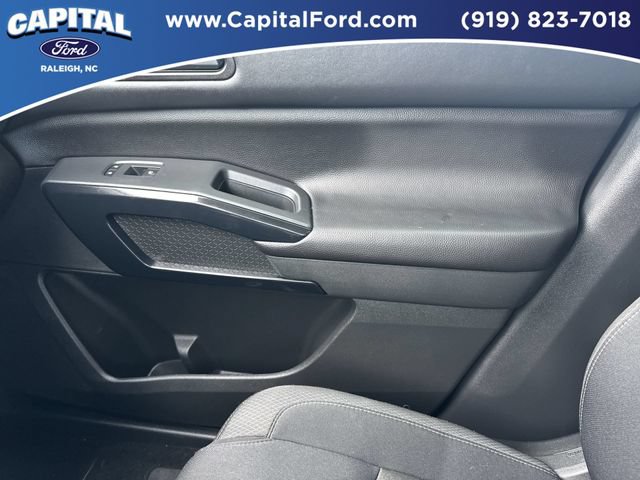 Used 2025 Nissan Pathfinder SV w/ SV Premium Package AWD/4WD image 29
