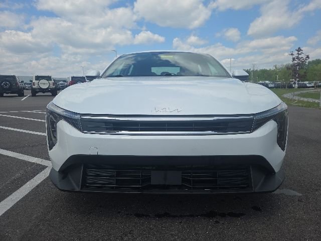 Used 2025 Kia K4 FWD image 3
