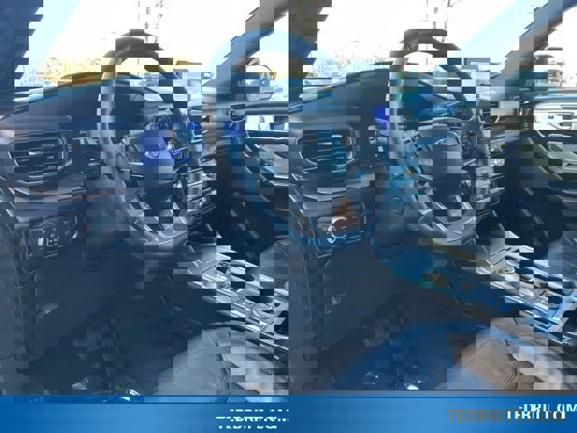 Certified 2022 Ford Explorer Platinum w/ Equipment Group 601A image 25