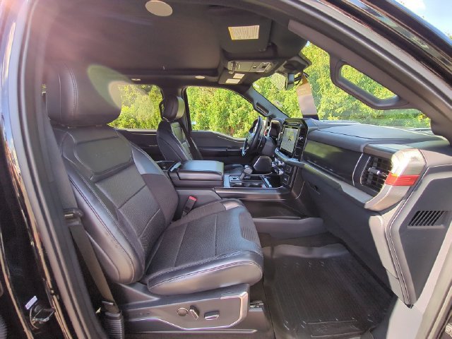 Certified 2022 Ford F150 Raptor w/ Raptor 37 Performance Package AWD/4WD image 35