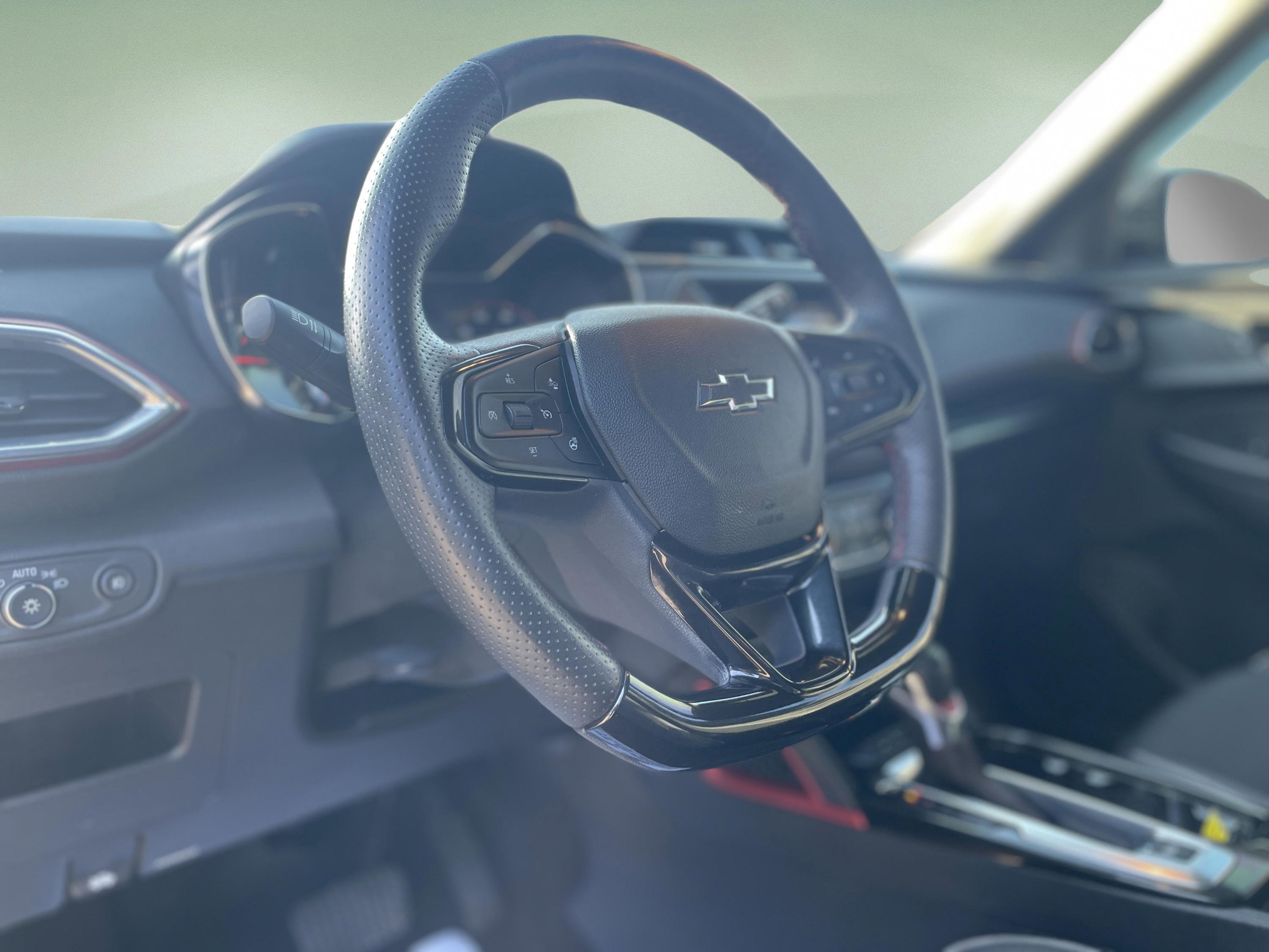 Used 2022 Chevrolet TrailBlazer RS image 16