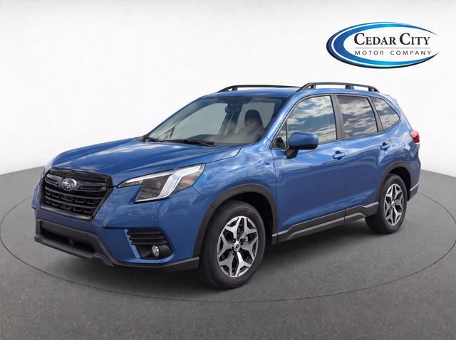 Used 2022 Subaru Forester Premium AWD/4WD image 2