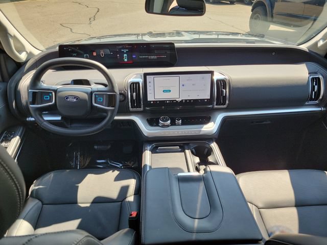 Certified 2026 Ford Expedition Platinum AWD/4WD image 10