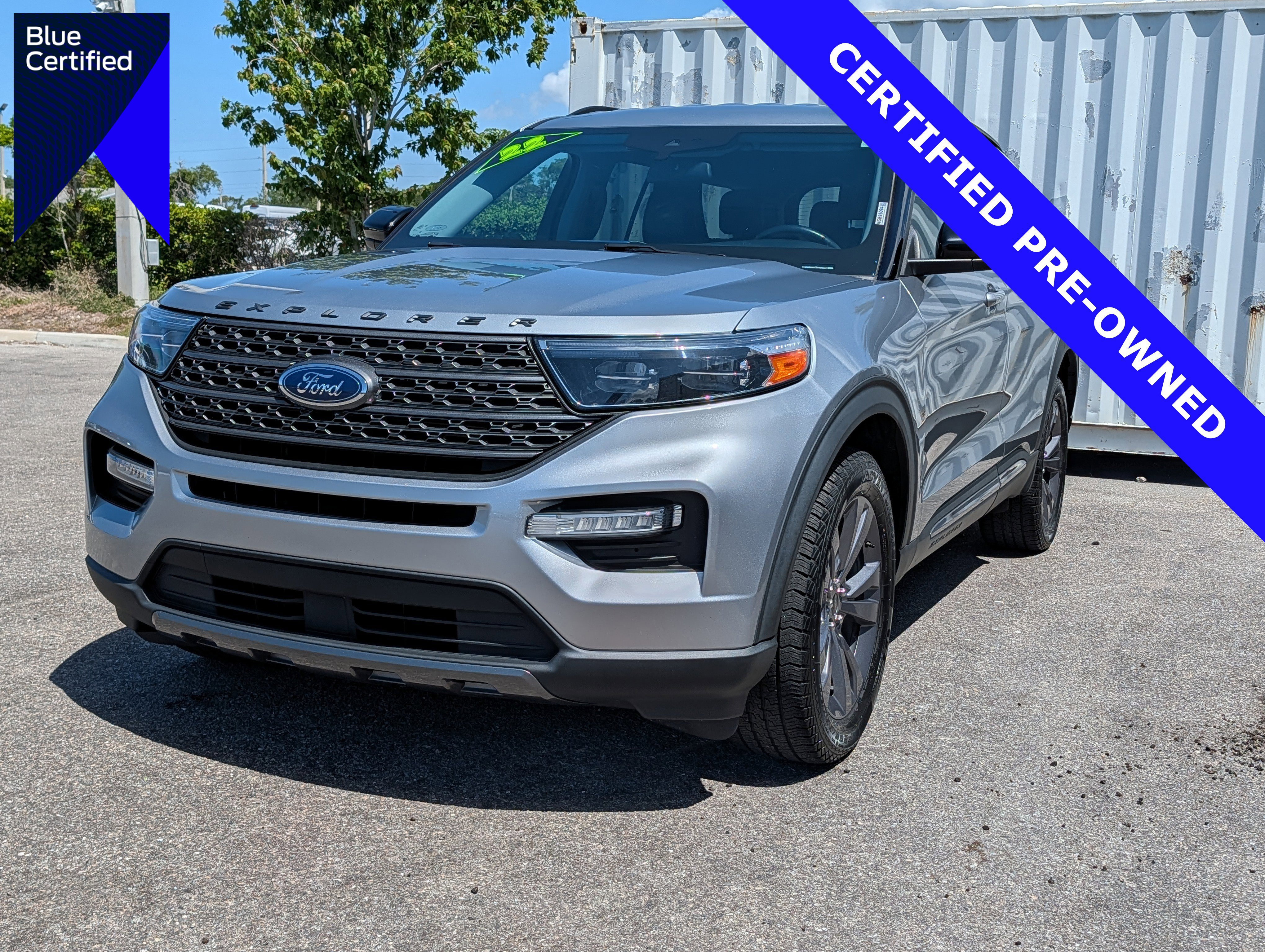 Certified 2022 Ford Explorer XLT w/ Equipment Group 202A
