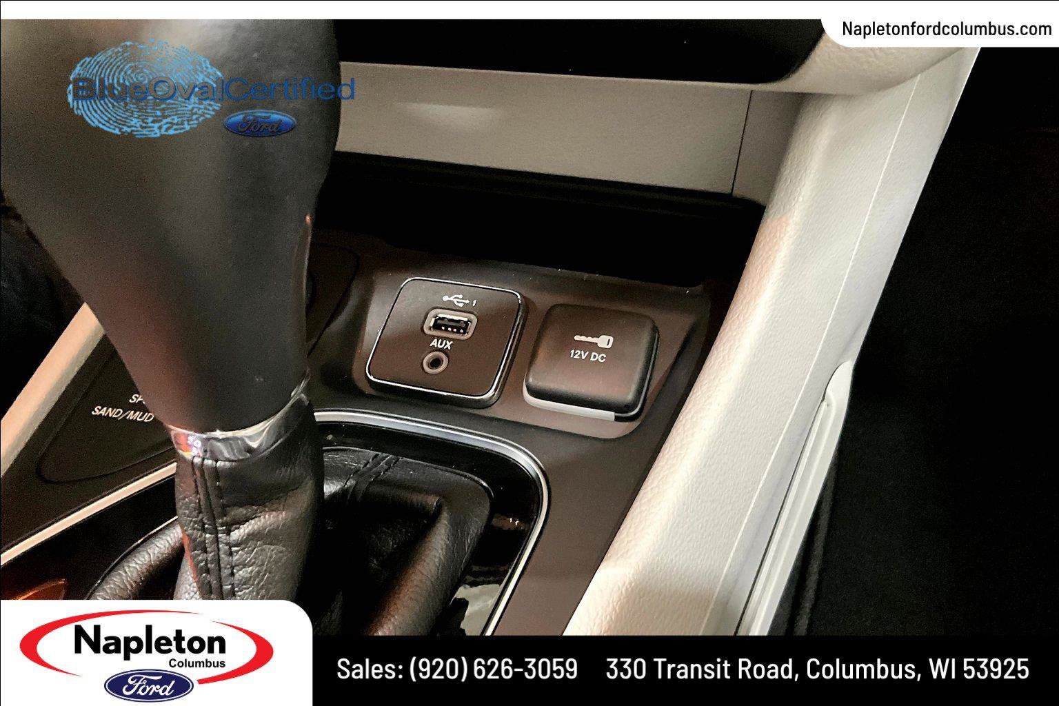 Used 2019 Jeep Cherokee Limited w/ Luxury Group AWD/4WD image 33