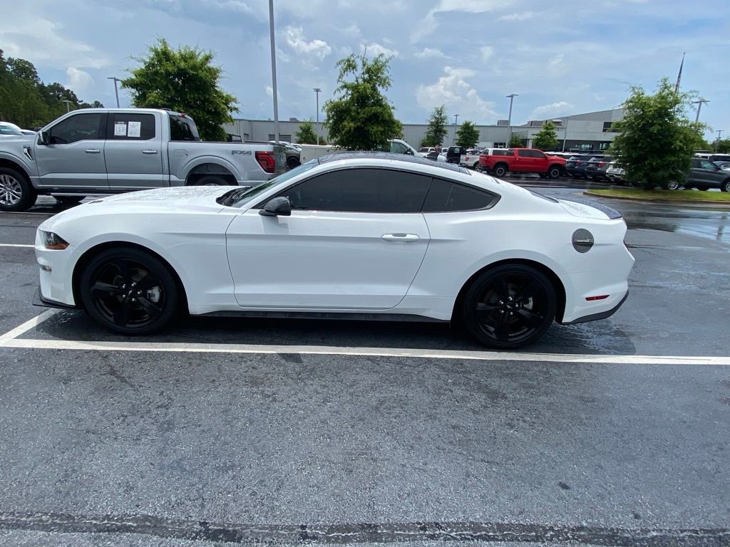 Certified 2021 Ford Mustang Coupe w/ Black Accent Package RWD image 4