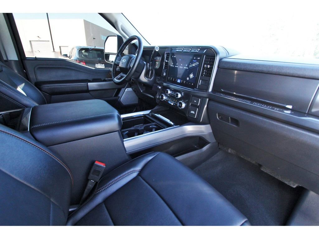 Certified 2024 Ford F350 Lariat w/ Lariat Ultimate Package AWD/4WD image 28